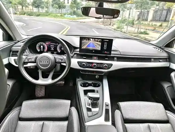 Audi A4L 2022