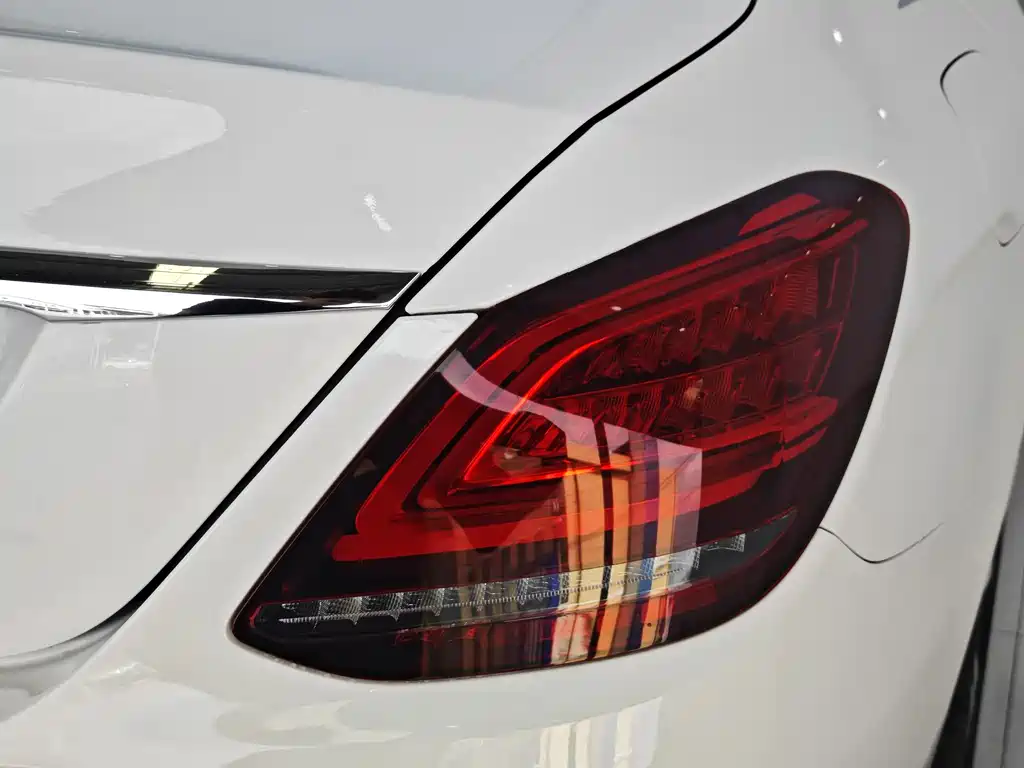 Mercedes-Benz C-Class 2019 — фото 22