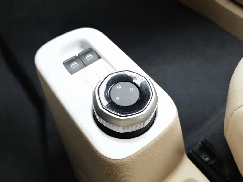 Geely Galaxy Panda 2025 — фото 13