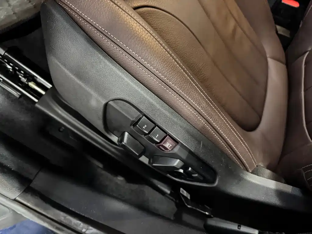 BMW X1 2018 — фото 18