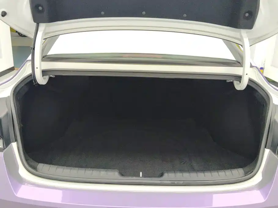Hyundai Elantra 2022