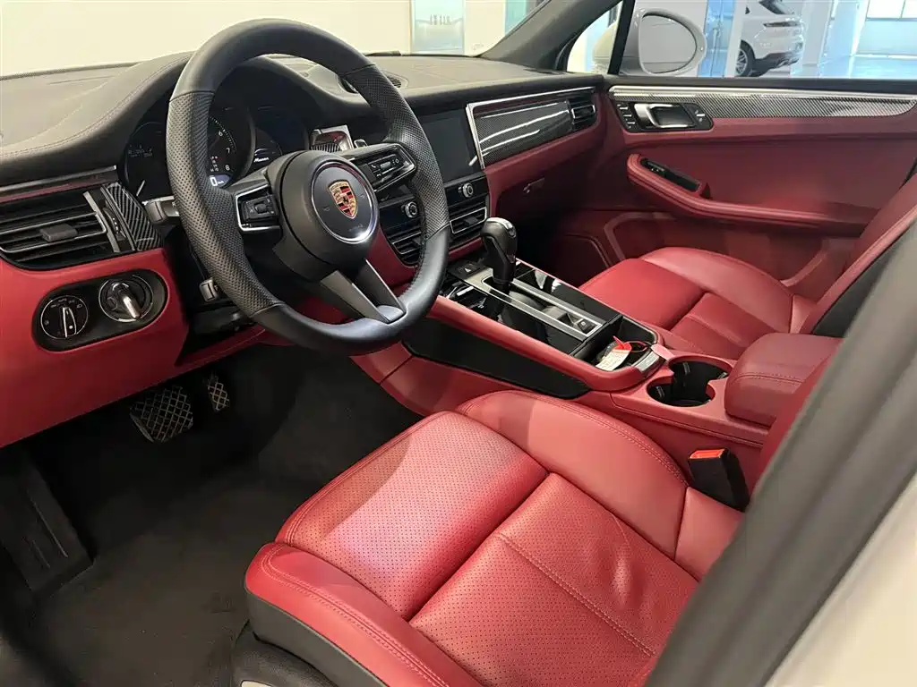Porsche Macan 2023 — фото 10