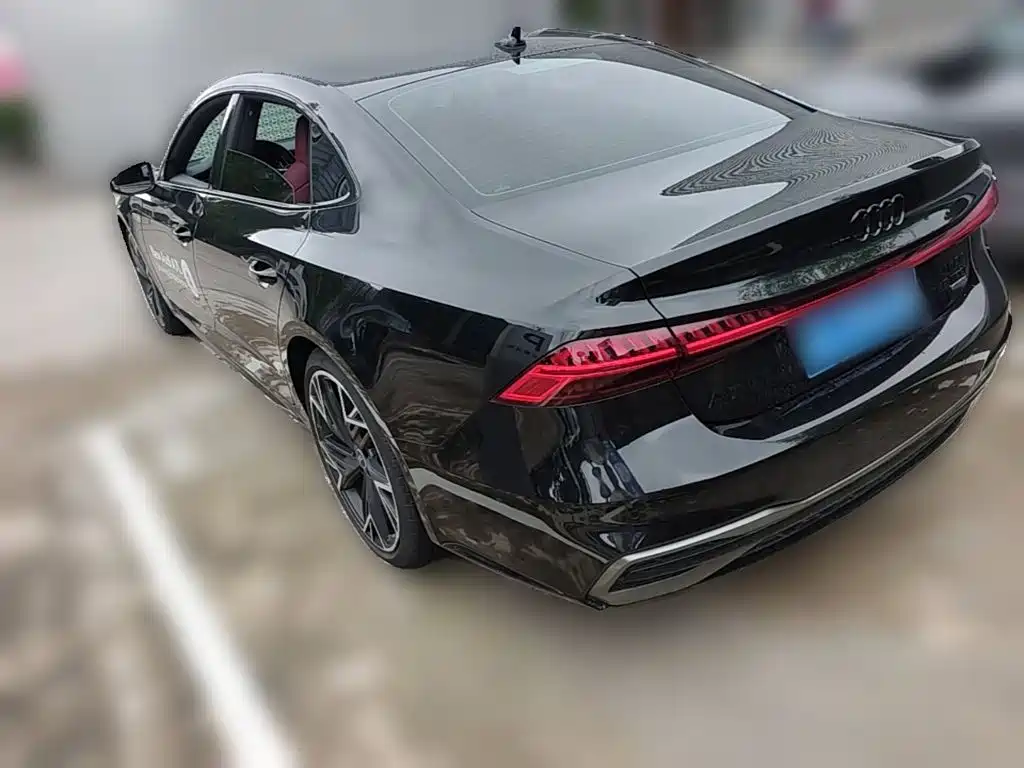 Audi A7L 2025 — фото 9