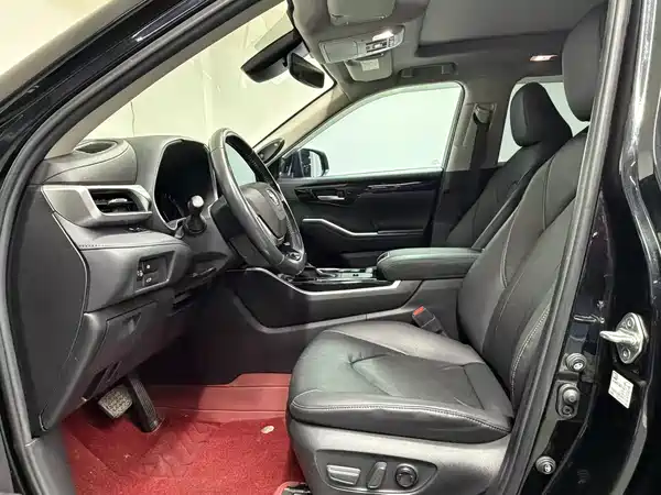 Toyota Highlander 2023