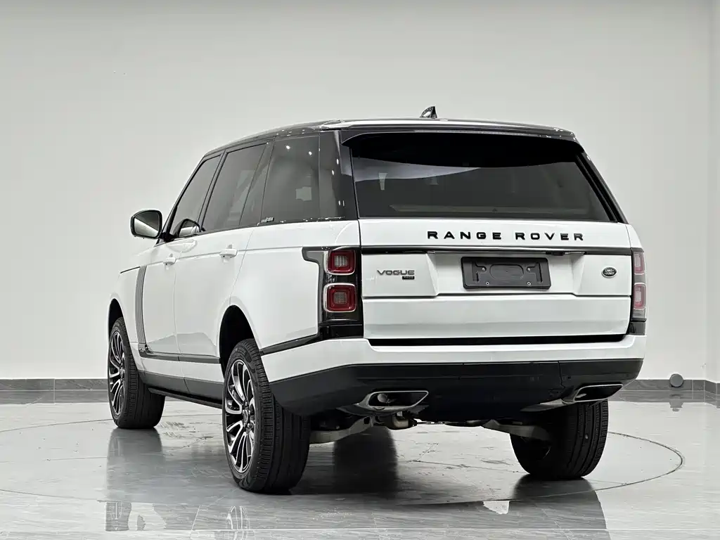 Land Rover Range Rover 2021 — фото 6
