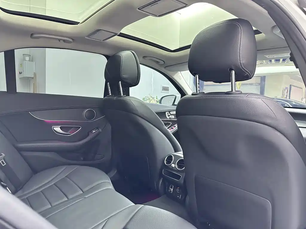 Mercedes-Benz C-Class 2021 — фото 15