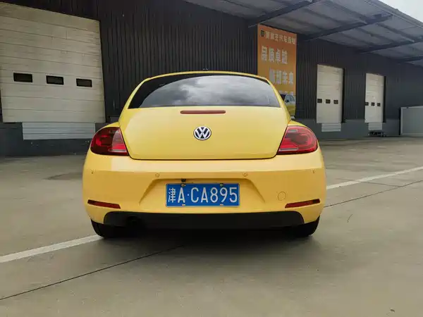 Volkswagen Beetle 2013