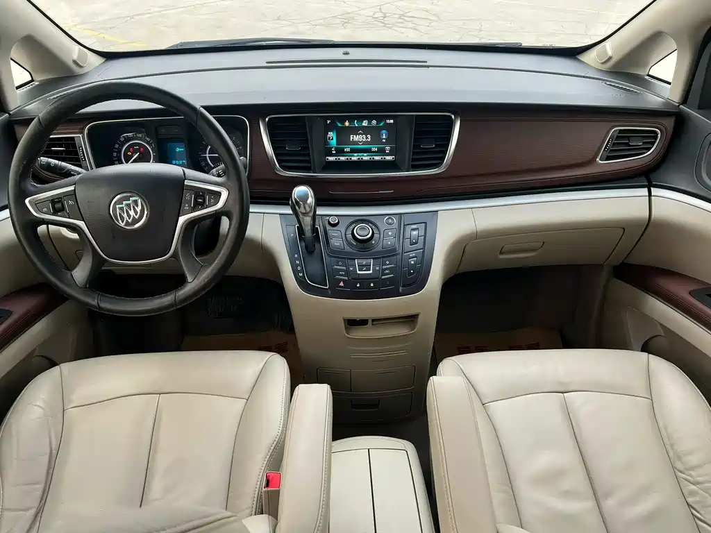 Buick GL8 2018
