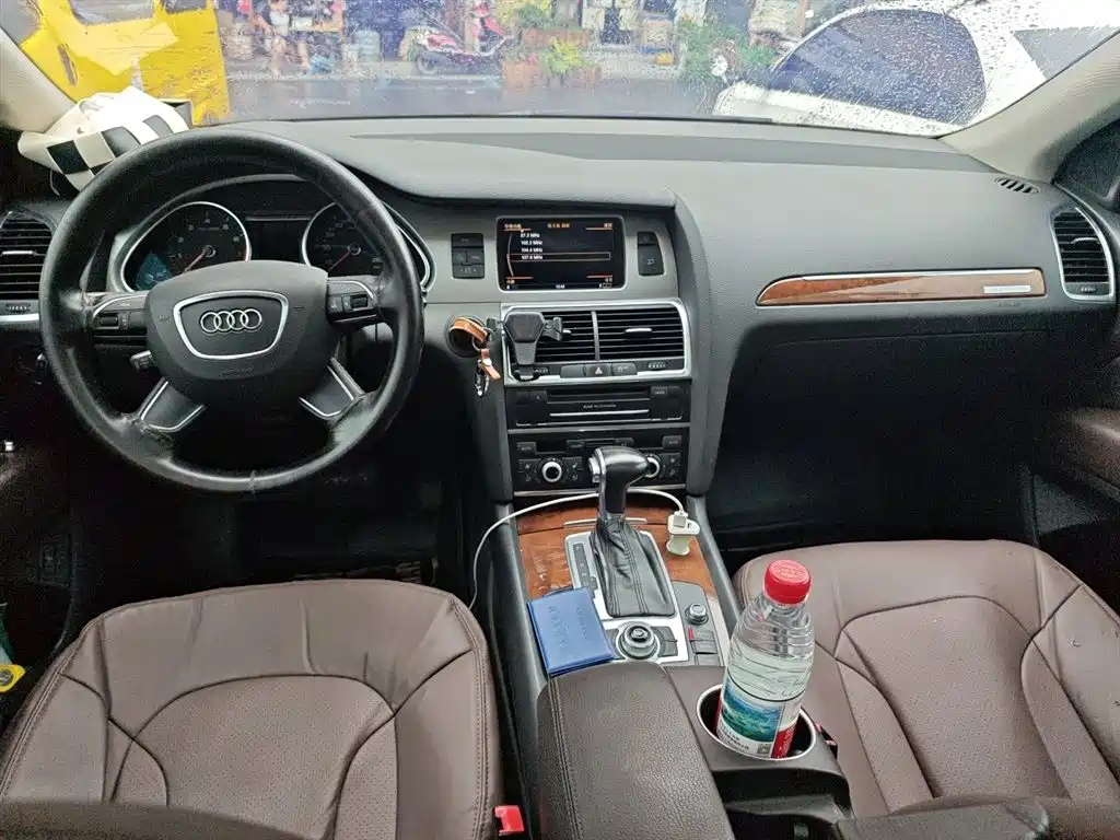 Audi Q7 2015 — фото 12