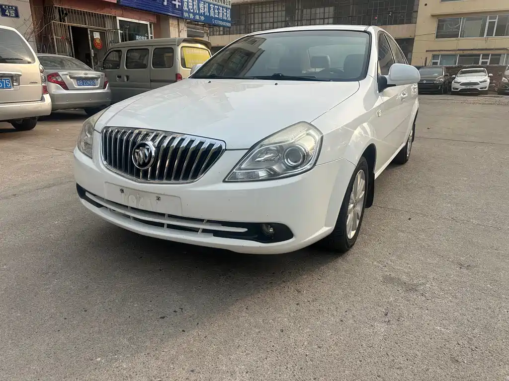 Buick Excelle 2015 — фото 1