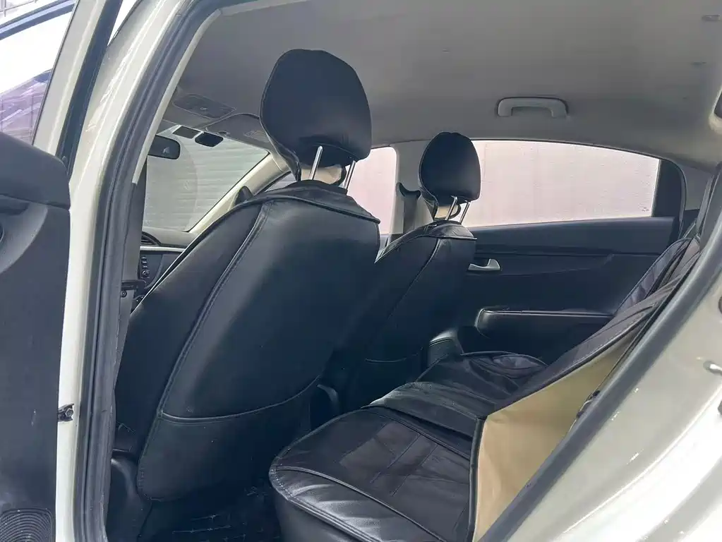 Kia K2 2017