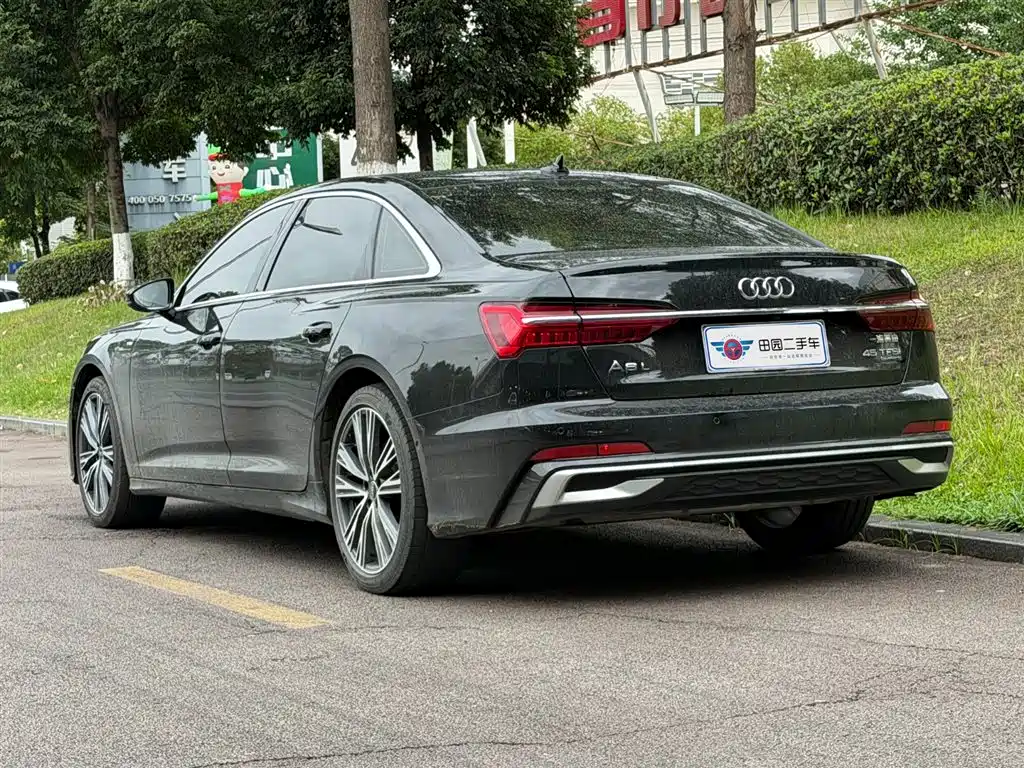 Audi A6L 2023