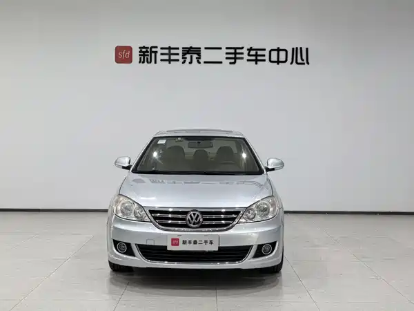Volkswagen Lavida 2012