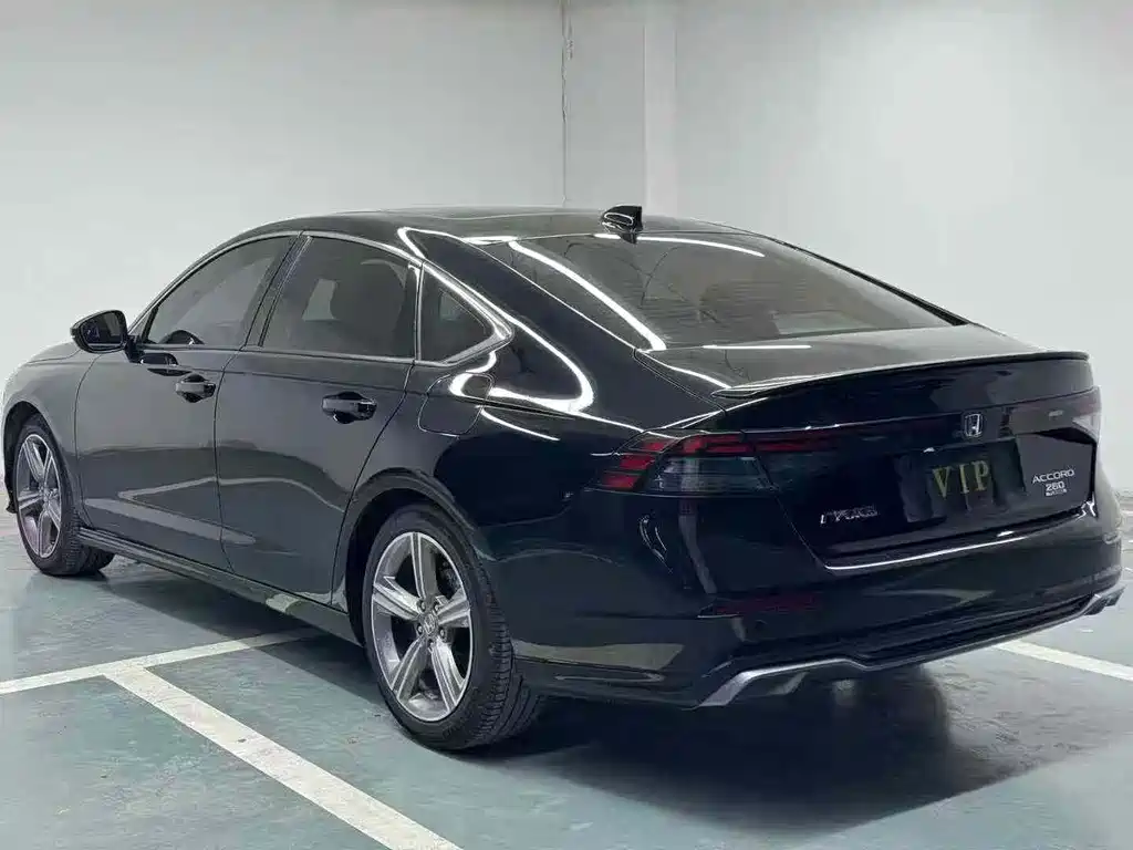 Honda Accord 2024 — фото 13