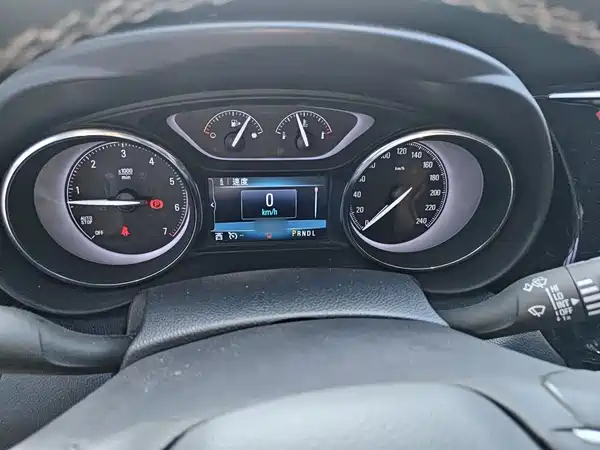 Buick Envision Plus 2020