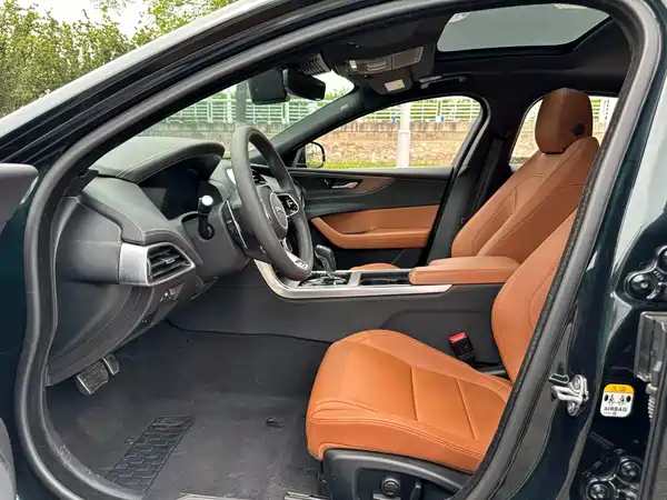 Jaguar XEL 2023