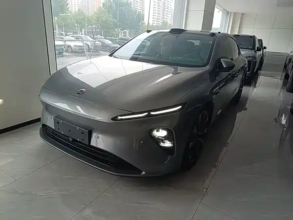 NIO ET7 2024
