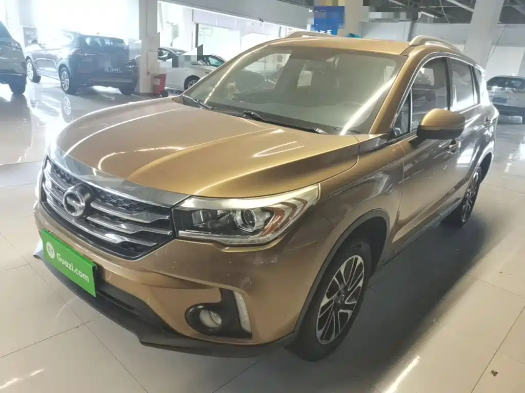 GAC Trumpchi GS4 2016 — фото 1