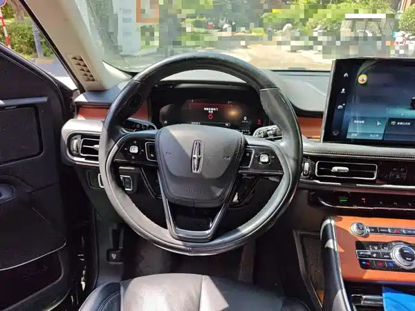 Lincoln Aviator 2020