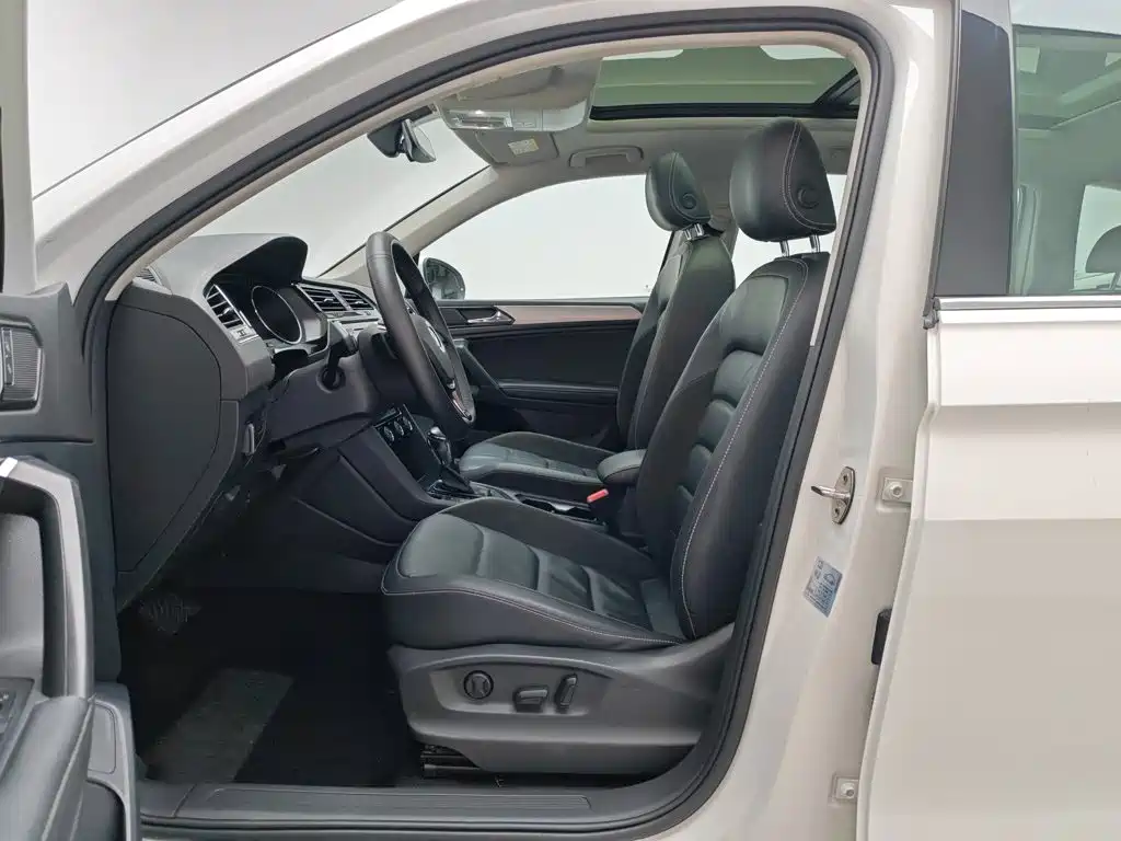 Volkswagen Tiguan L 2019 — фото 10