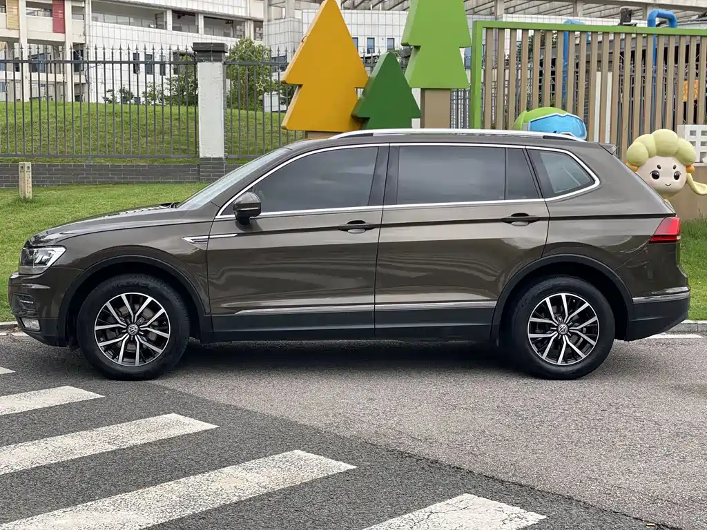 Volkswagen Tiguan L 2018