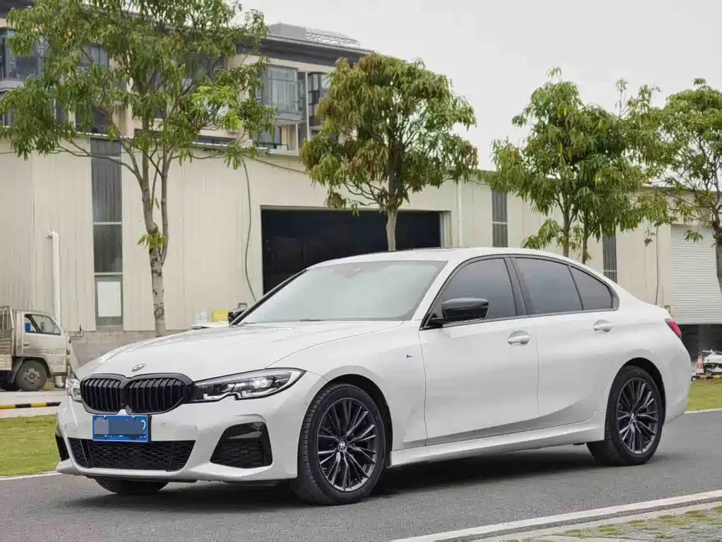 BMW 3 Series 2020