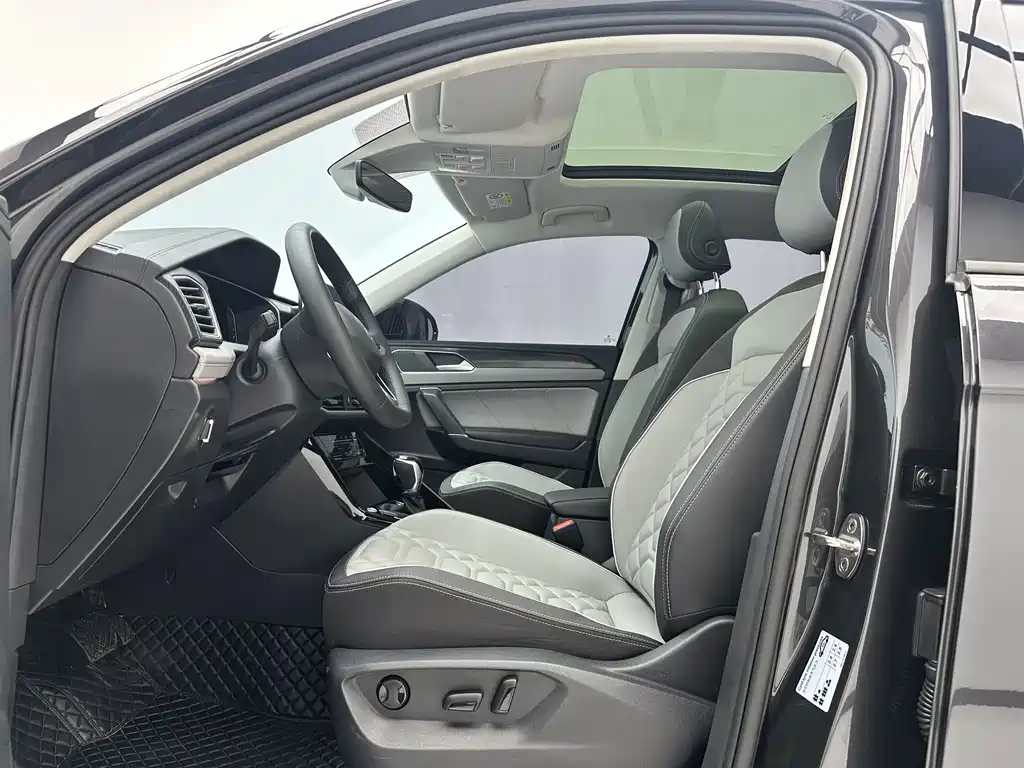 Volkswagen Tayron 2023