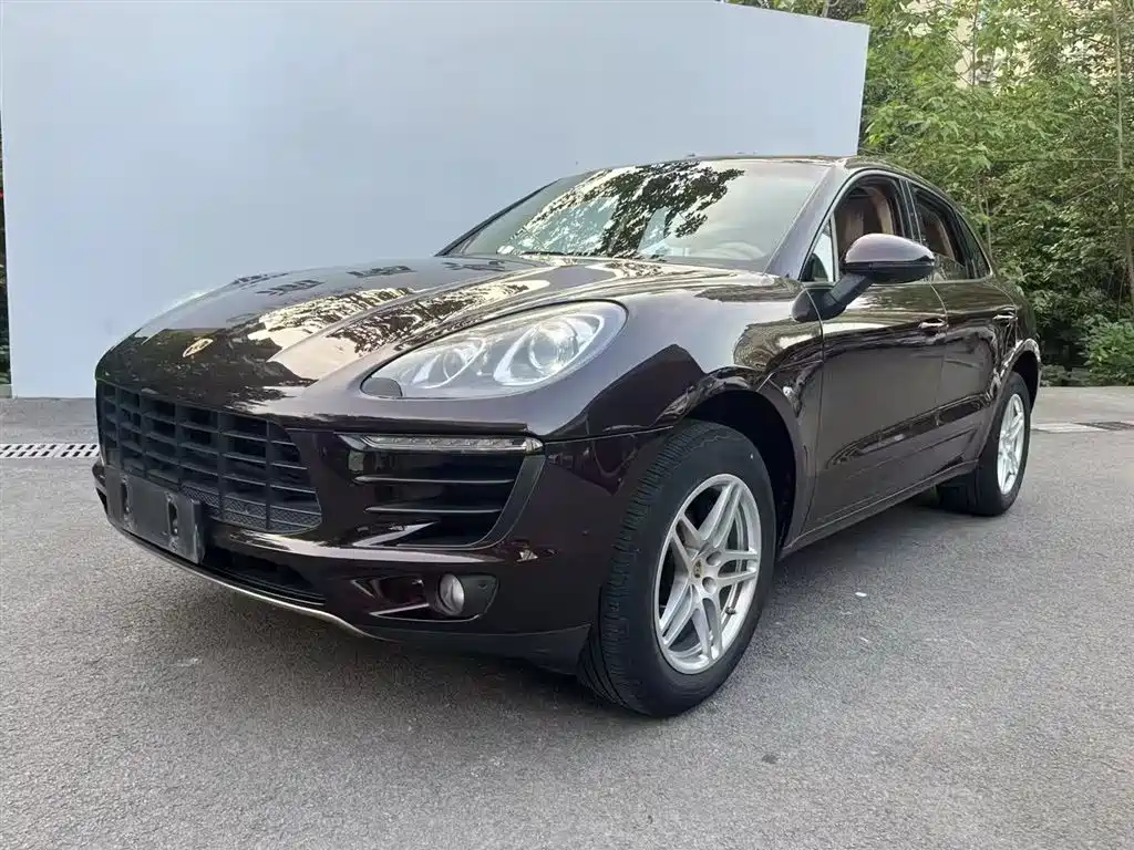 Porsche Macan 2016 — фото 1