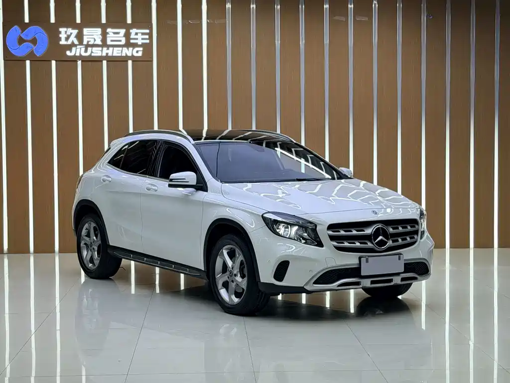 Mercedes-Benz GLA 2018 — фото 3