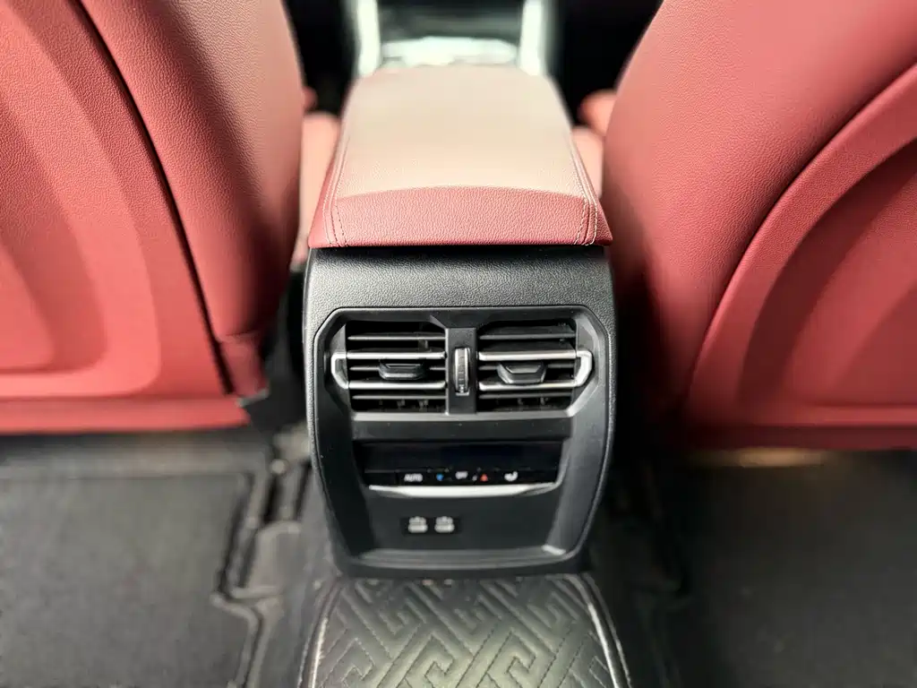 BMW i3 2023 — фото 22