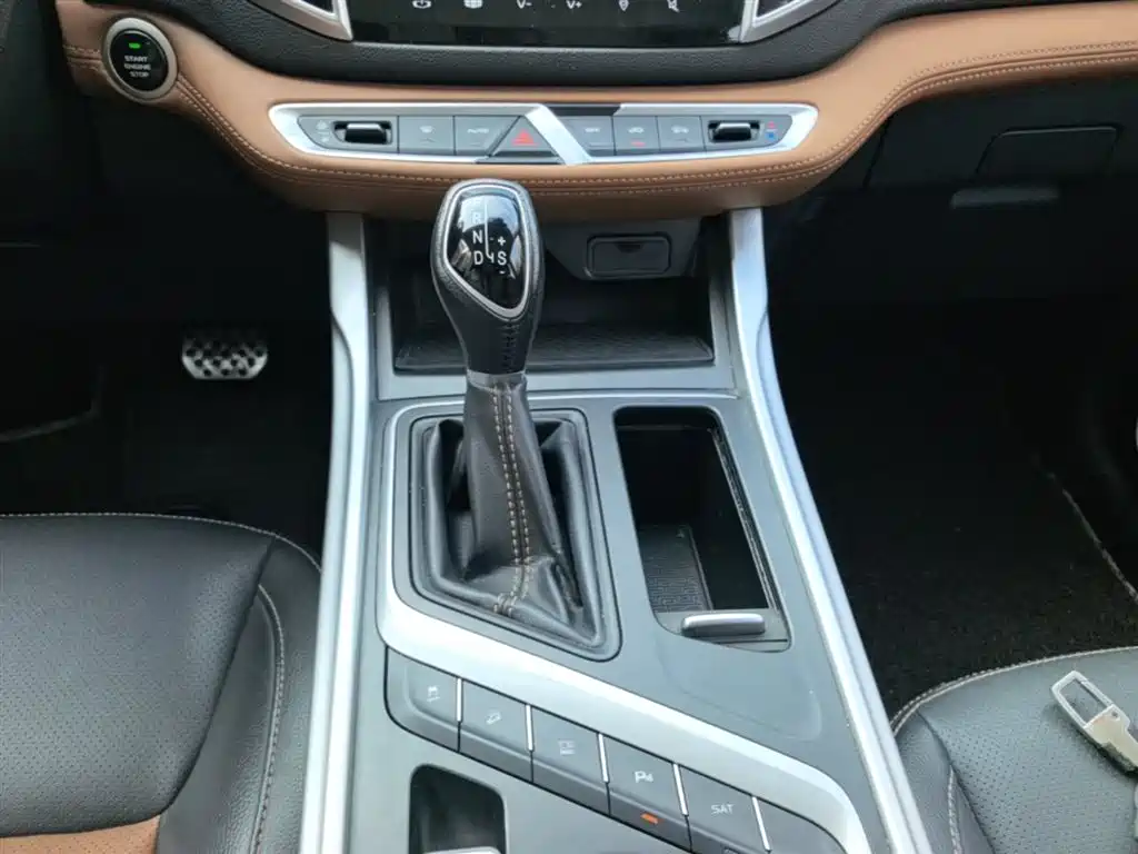 Geely Vision X6 2018 — фото 14