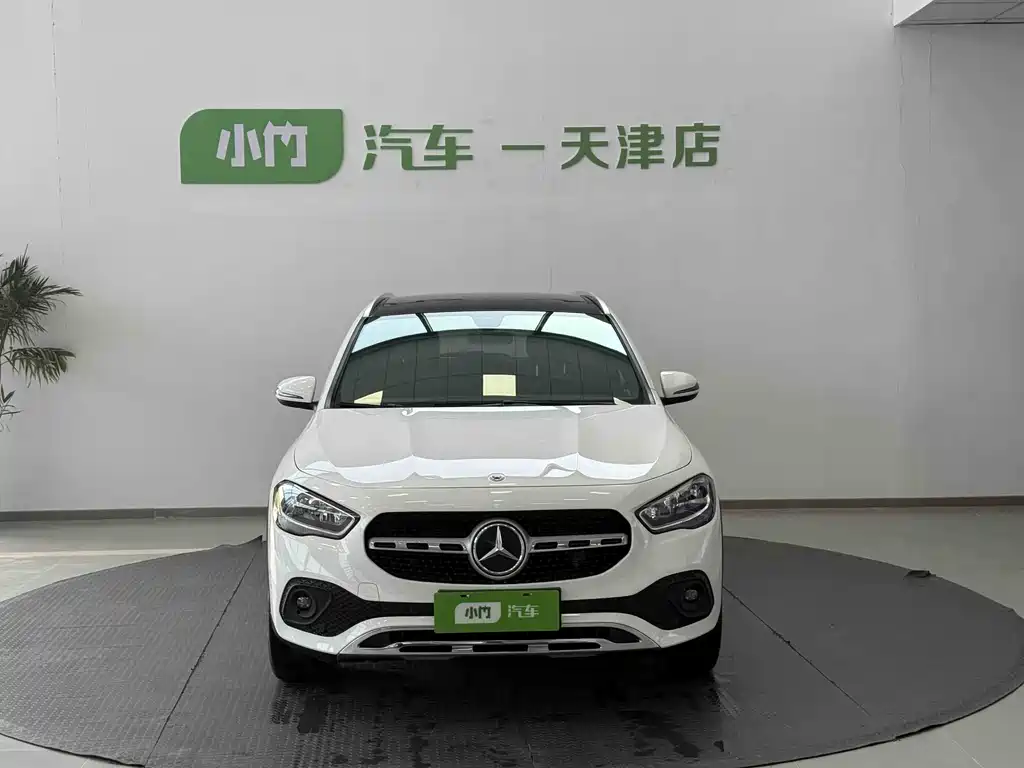 Mercedes-Benz GLA 2021