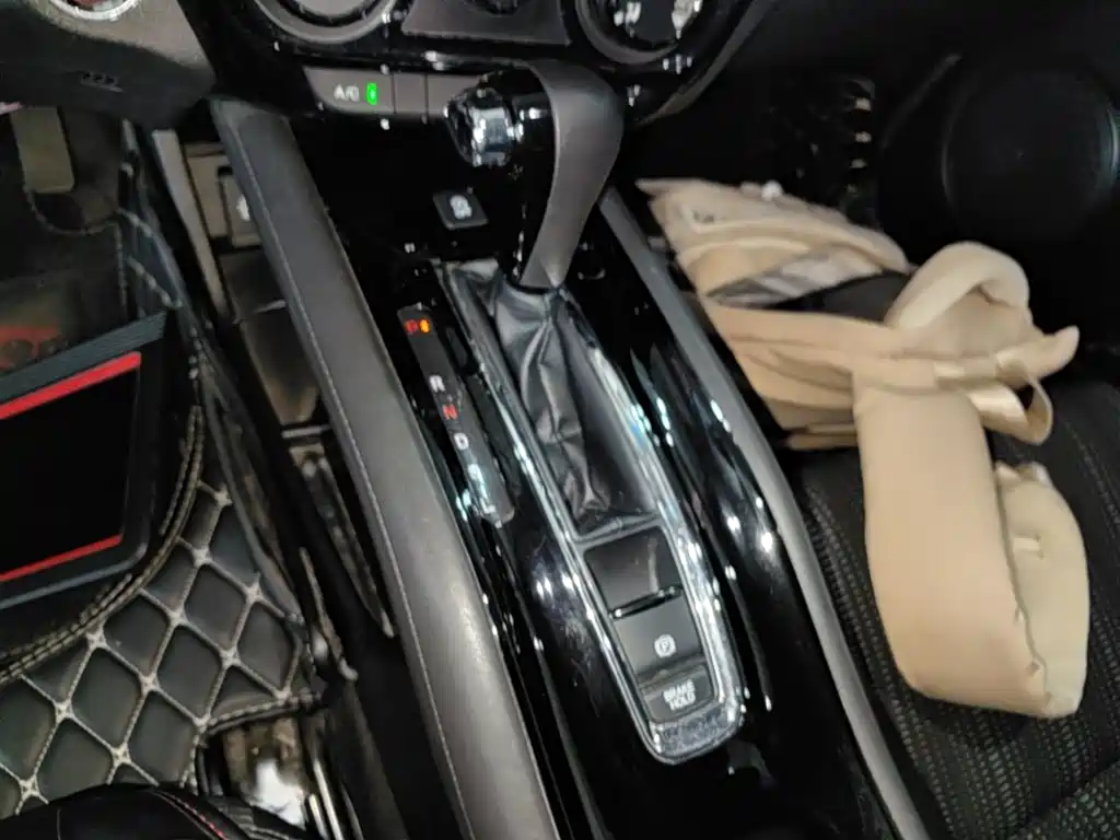 Honda Vezel 2018 — фото 14