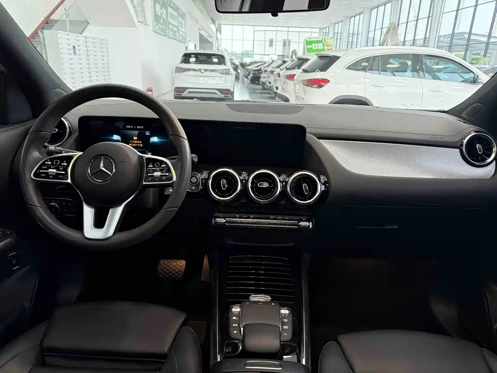Mercedes-Benz GLA 2021 — фото 23