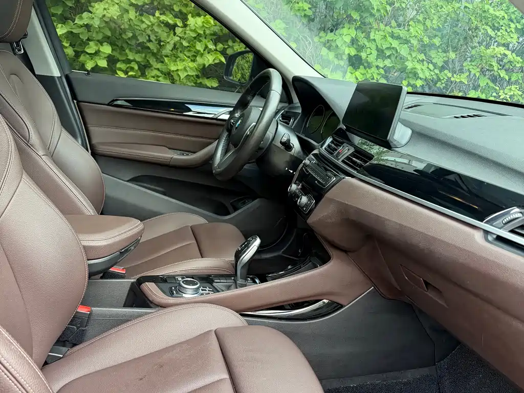 BMW X1 2020 — фото 10