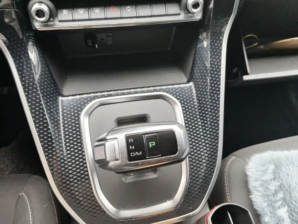 Haval M6 2023 — фото 10