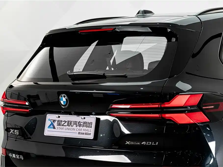 BMW X5 2025 — фото 8