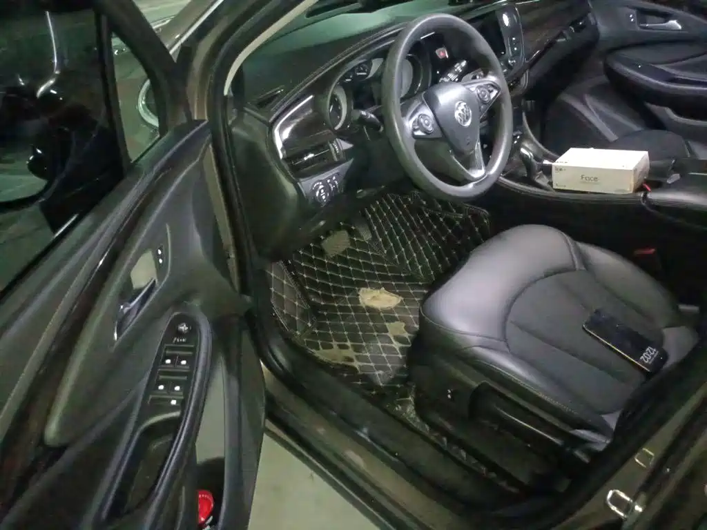 Buick Envision Plus 2019 — фото 17