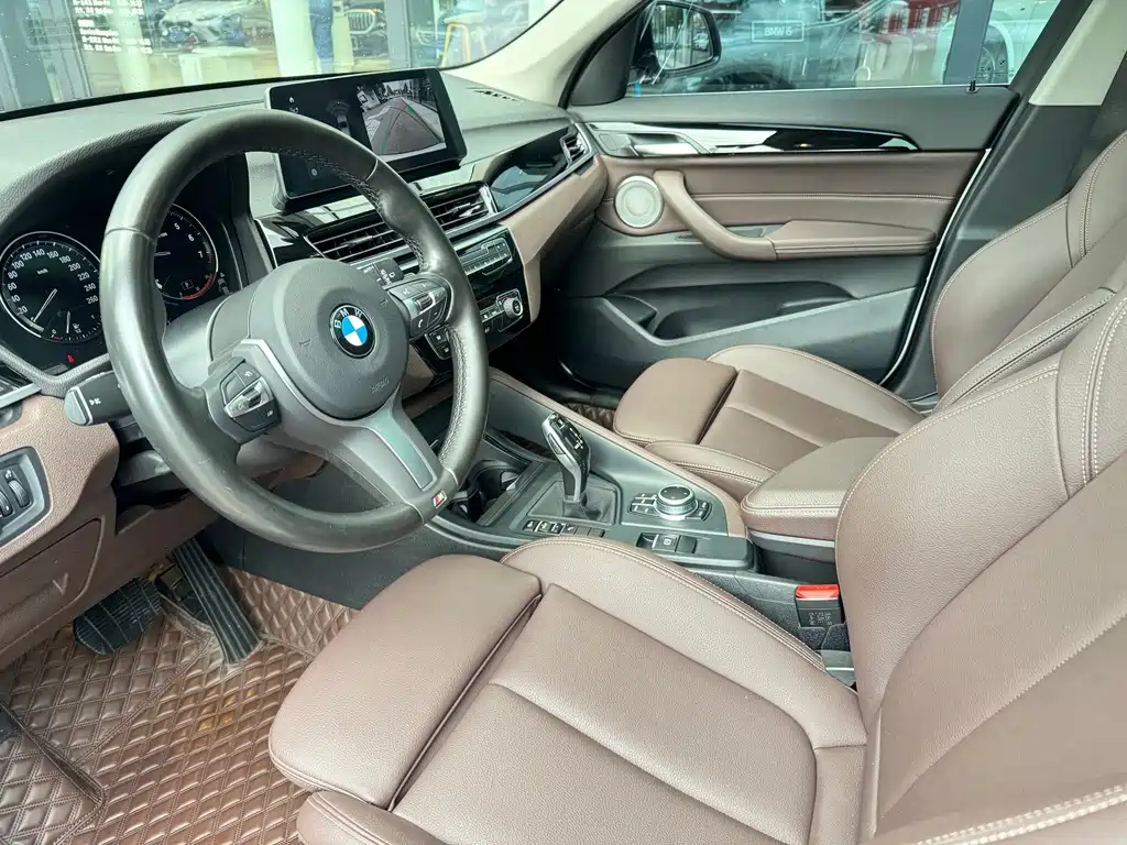 BMW X1 2021 — фото 16