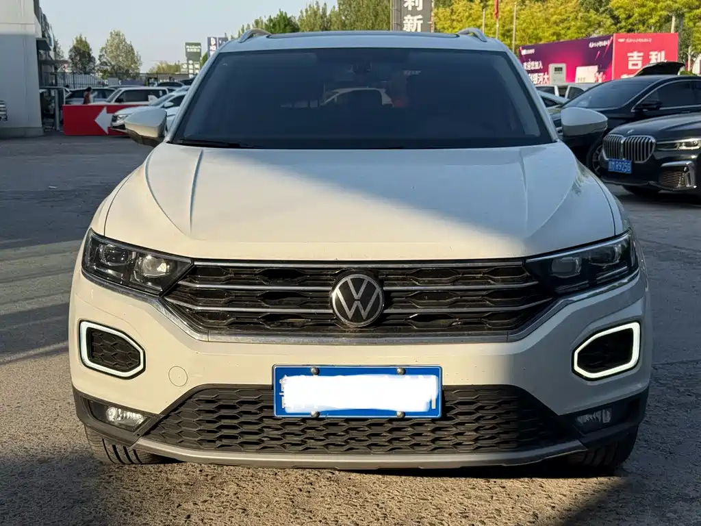 Volkswagen T-Roc 2021 — фото 2