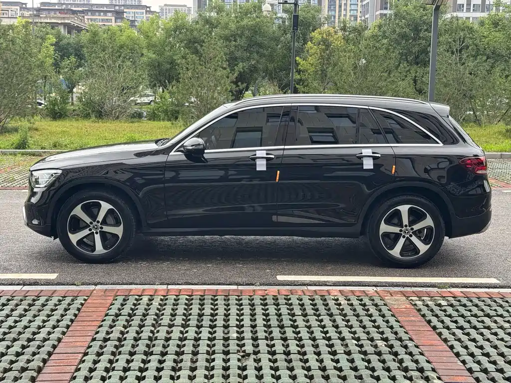 Mercedes-Benz GLC 2022 — фото 7