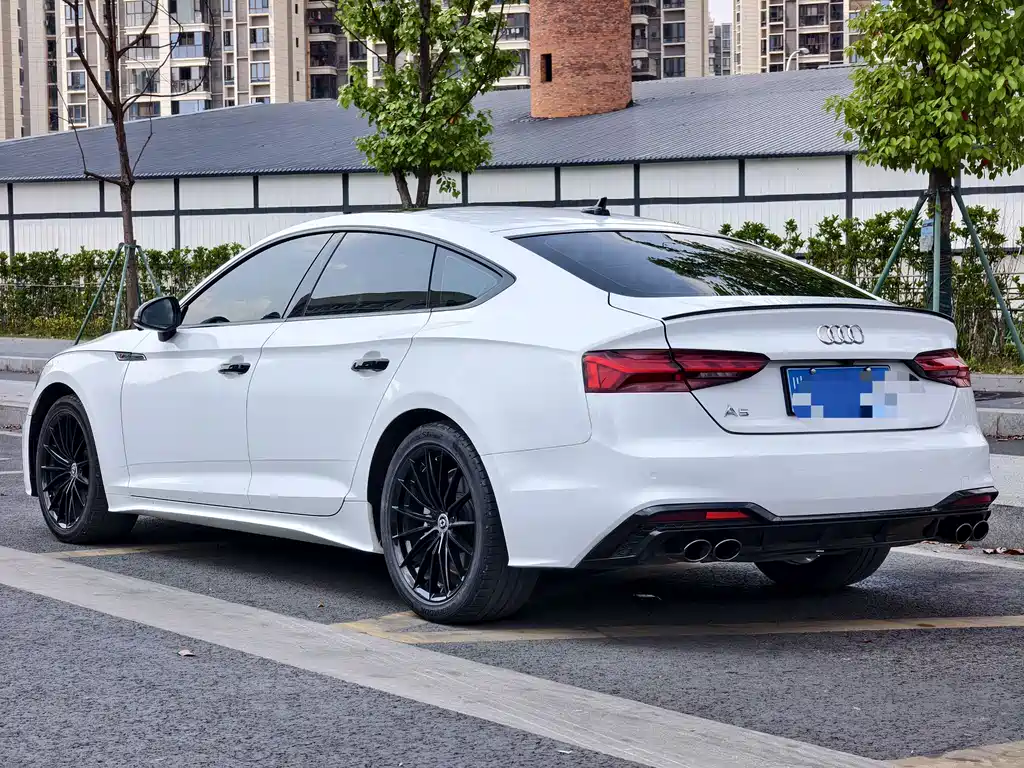 Audi A5 2022 — фото 3