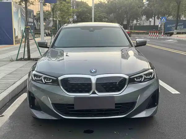 BMW i3 2022