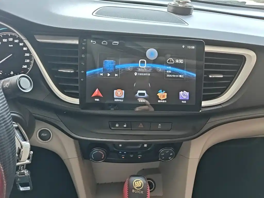 Buick Excelle 2018 — фото 13