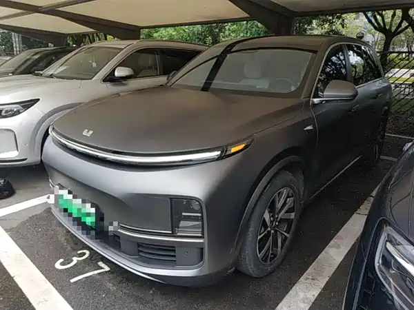 Li Auto L8 2024