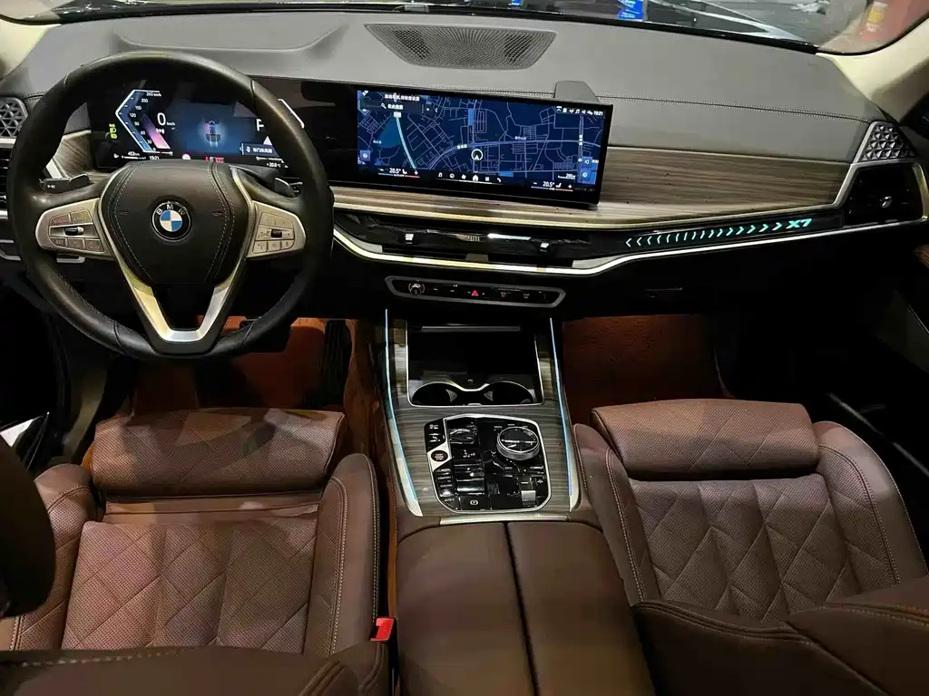 BMW X7 2024
