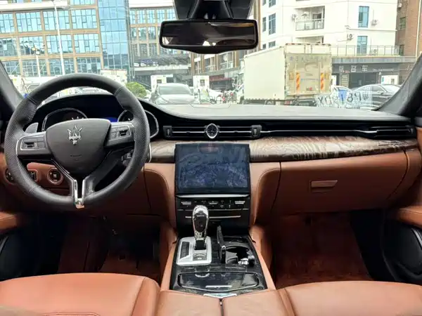 Maserati Quattroporte 2017