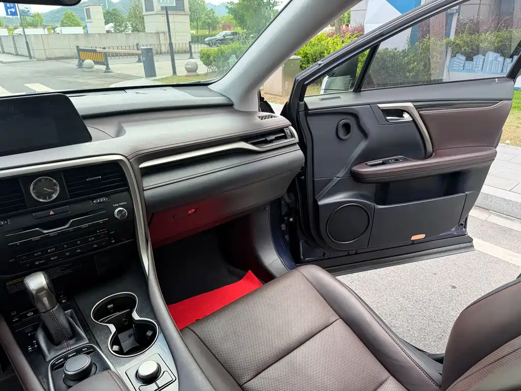 Lexus RX 2015 — фото 15