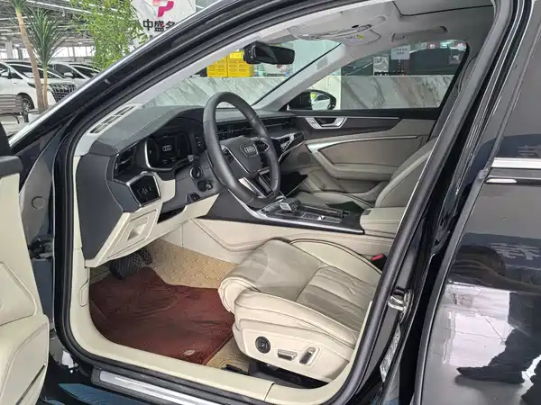 Audi A6L 2020