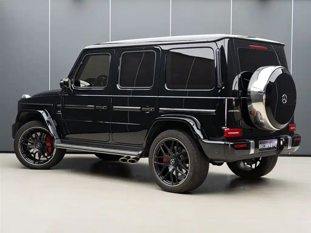 Mercedes-Benz G-Class AMG 2024 — фото 4